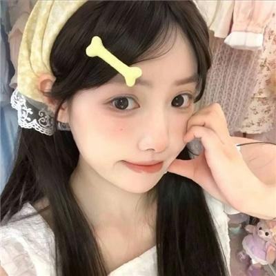 独自夜归的女孩